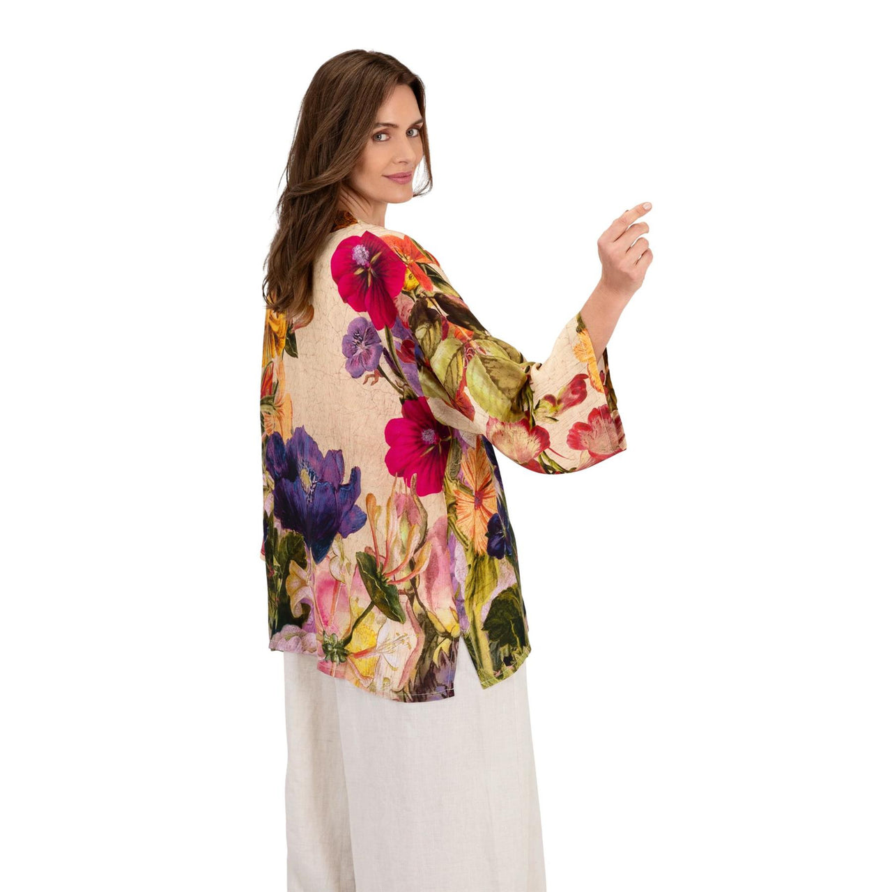 Powder Autumn Posy Mid-Length Kimono | Cream