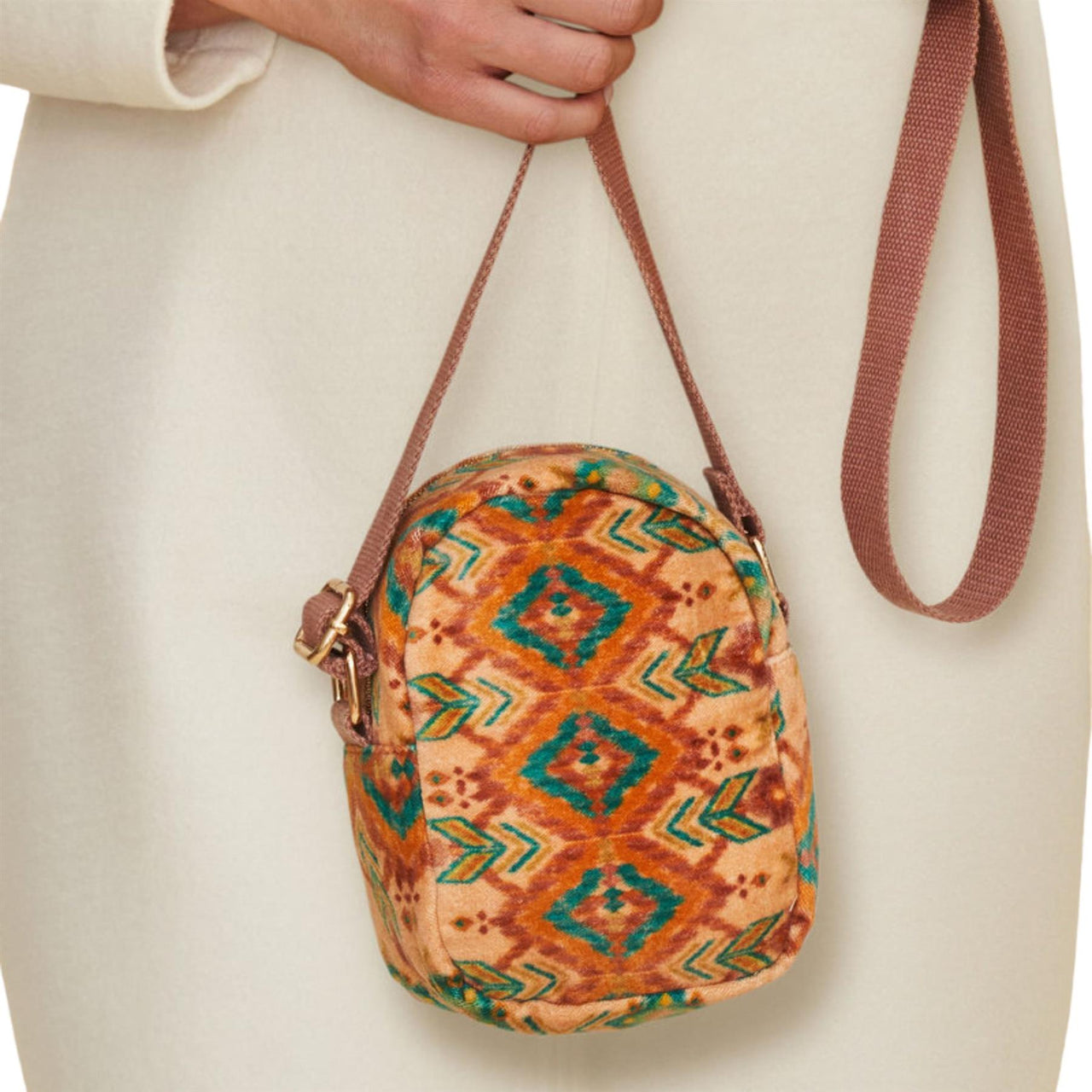 Powder Ikat Velvet Crossbody Bag | Warm Cream
