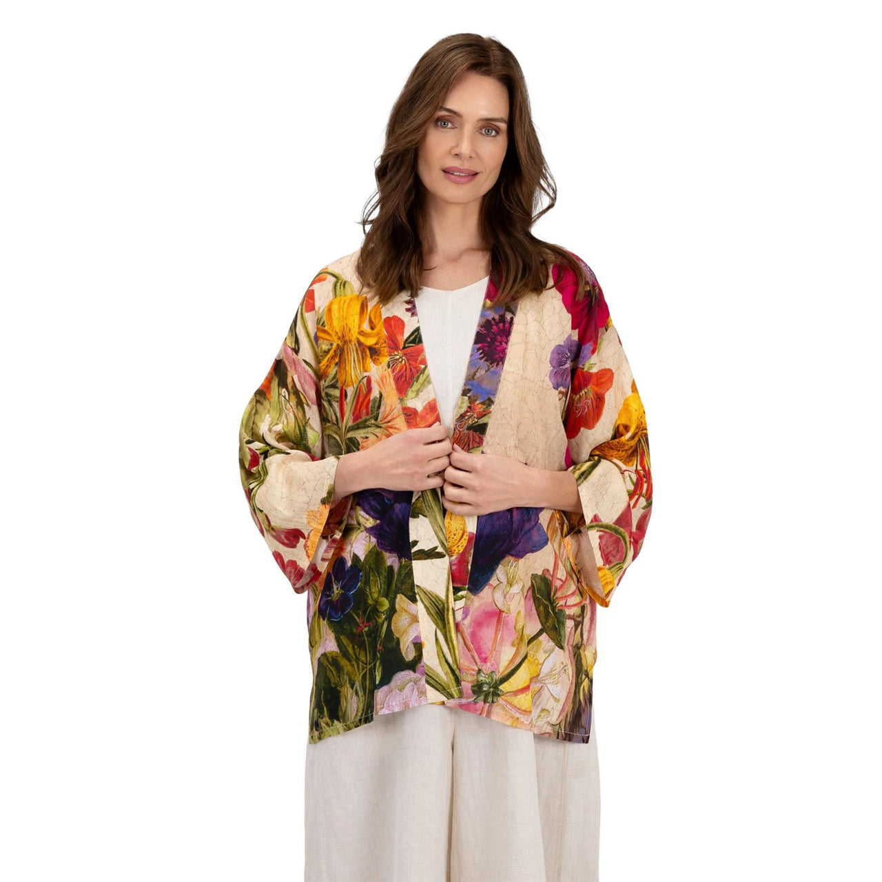 Powder Autumn Posy Mid-Length Kimono | Cream