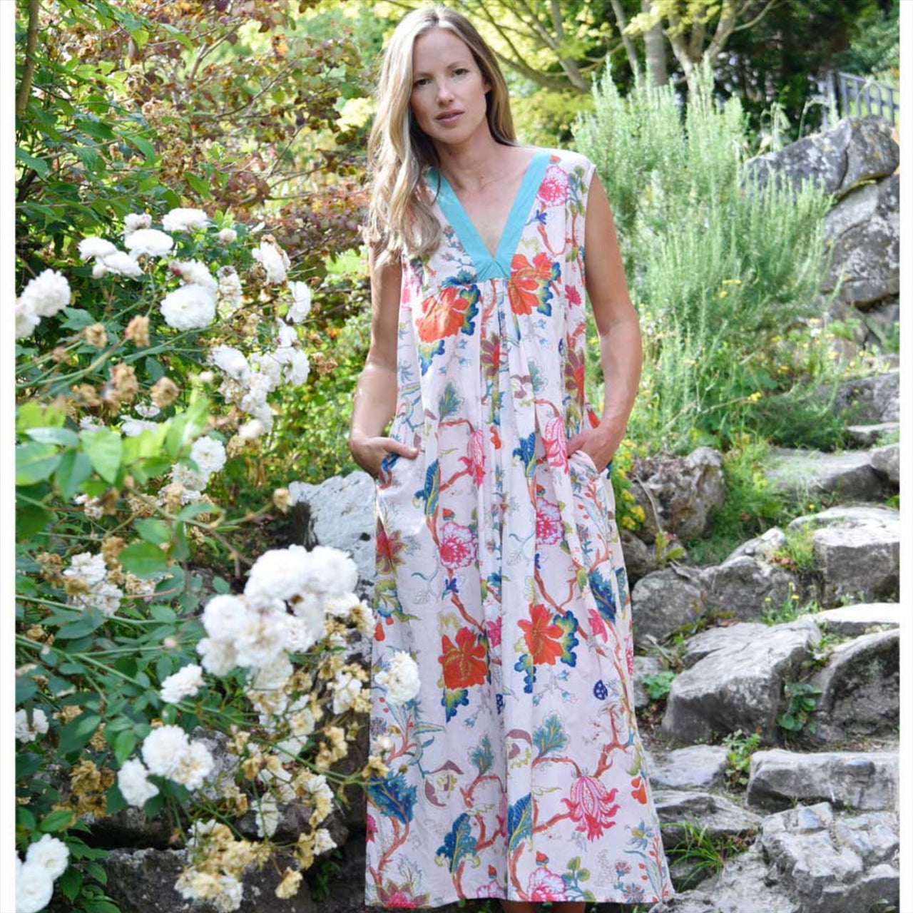 Powell Craft ‘Eden’ Exotic Flower V-Neck Sleeveless Cotton Dress | Pink | One Size